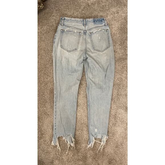 Abercrombie & Fitch High Rise Distressed Raw Hem Mom Jean, 4R (27) - Picture 6 of 7